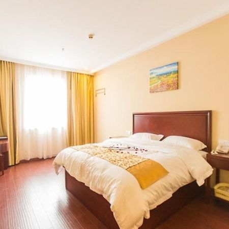 Greentree Inn Taizhou New District Hospital Of People' S Hospital Mingliu Express Hotel المظهر الخارجي الصورة